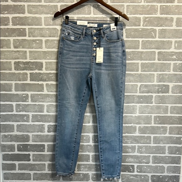 Judy‎ Blue Button Fly Skinny Blue Raw Hem Jeans Women’s Size 9/29 NWT - Picture 2 of 13
